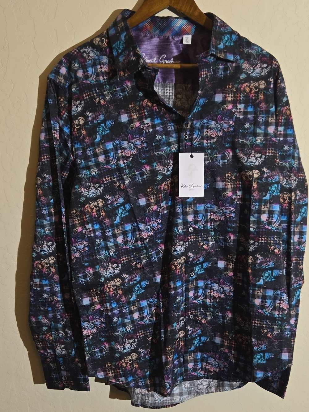 Robert Graham Men’s Black Floral Plaid Button-Up Shirt